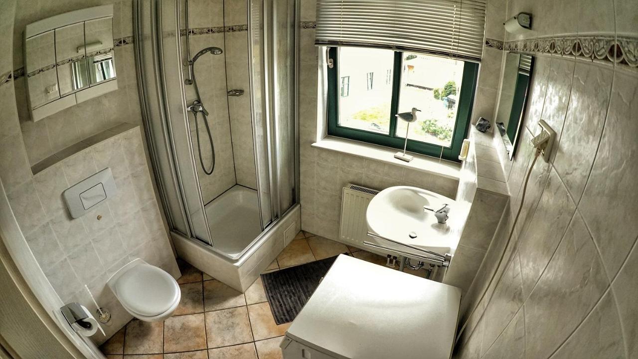 Ferienwohnung Boddenblick Groß Zicker Eksteriør bilde